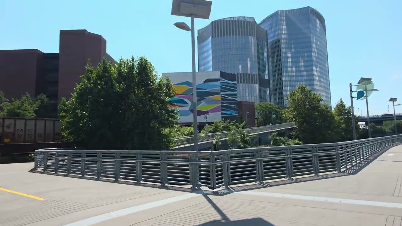 Walking the Schuylkill River Trail in Philadelphia, Pennsylvania [4K City Walk Tour]