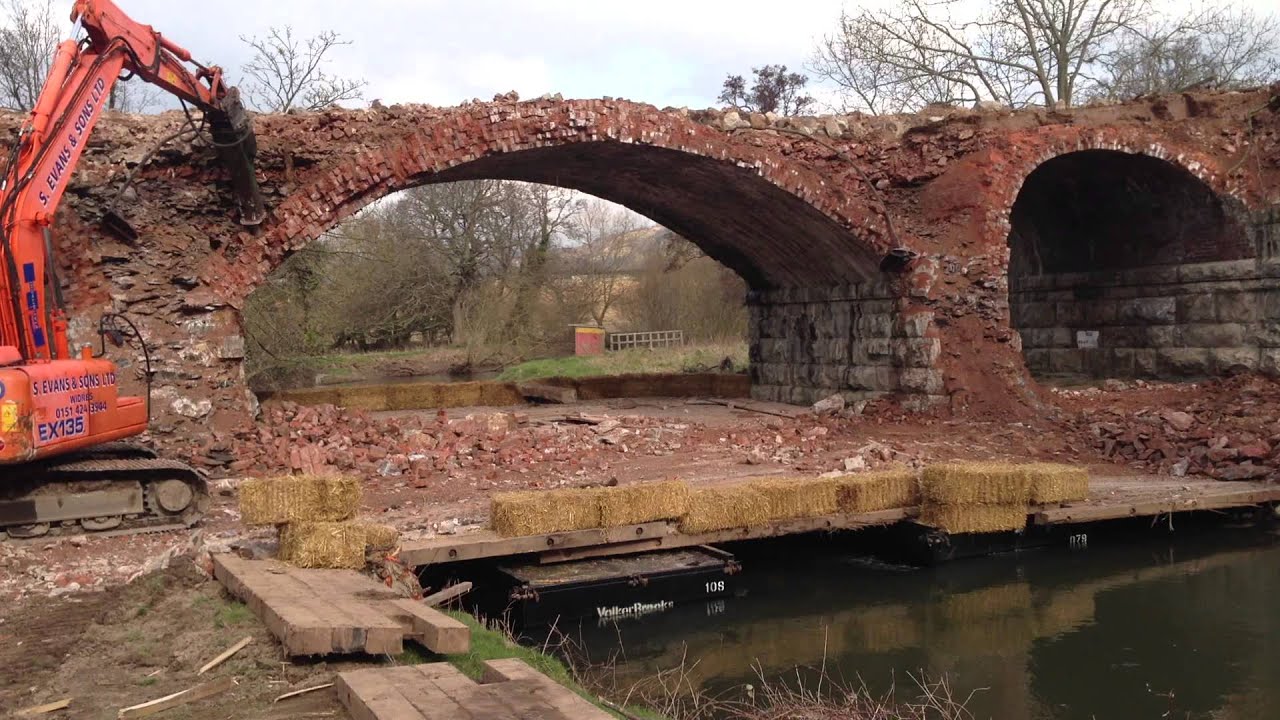 Pontryfydd Railway Bridge (Bodfari) - Demolition