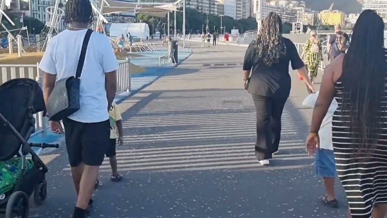 Family walk around Tenerife with beautiful views.