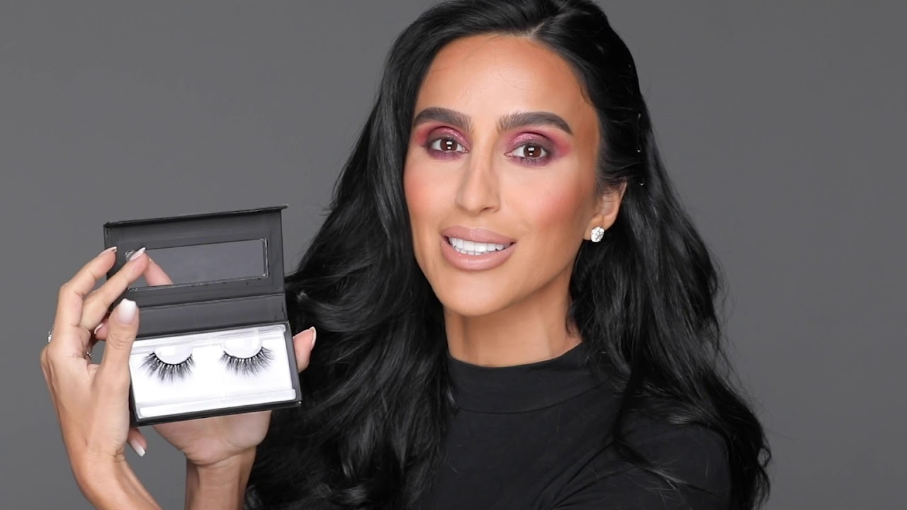 How to Remove & Clean False Lashes