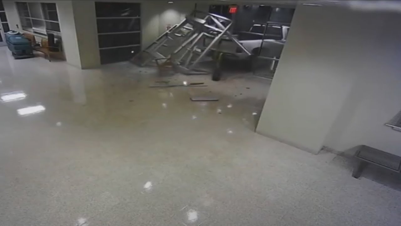 Man Crashes Truck Through Court To Steal $10