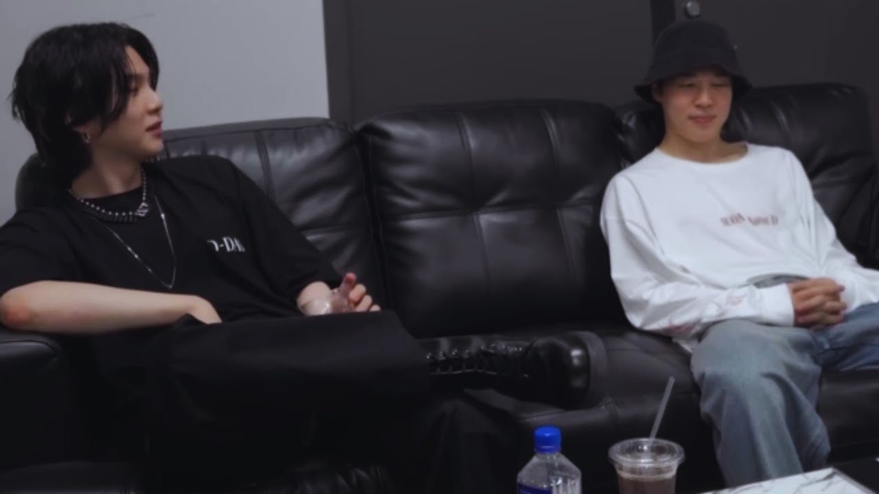 When Jimin attend Yoongi wants compliments - Yoonmin