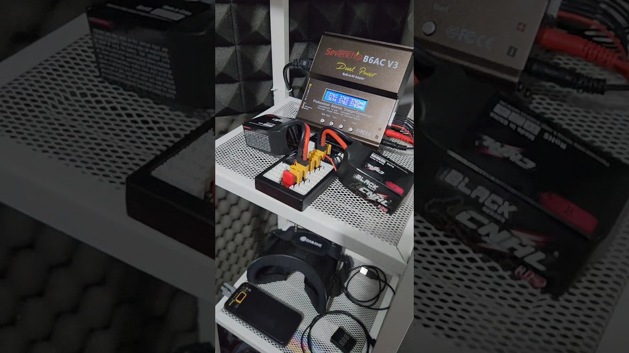 Bagaimana cara parallel charging baterai lipo 6s Voltage checking dan 1c rating b6ac sevenchip fpv