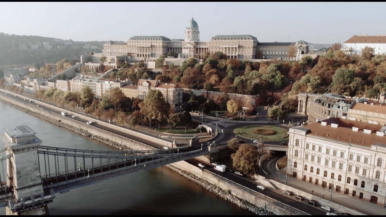 Behind the scene of planning a wedding in Budapest