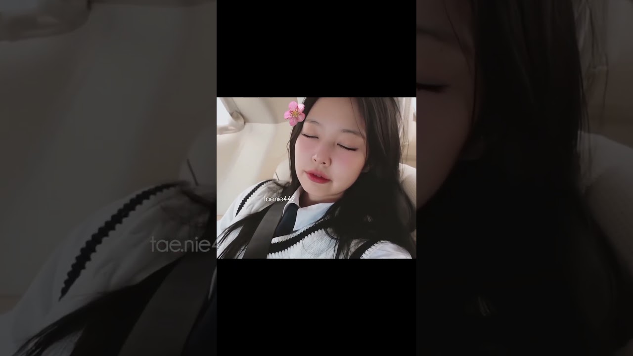 can't let #taennie go out of this trend ,😉#jennie #taehyung #vnnie
