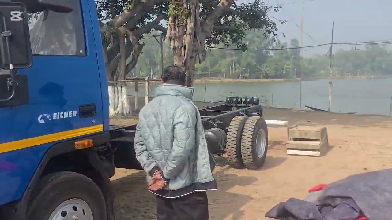 Car working video