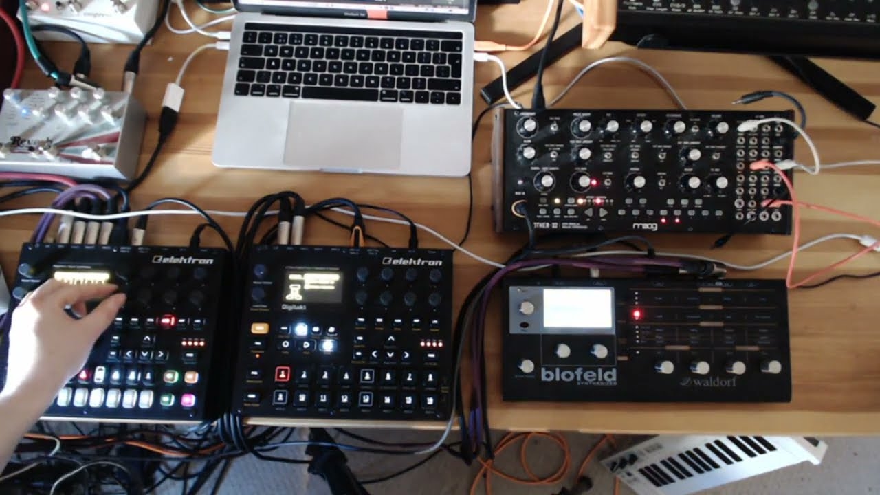 Ambient Improvisation Elektron digitone and Moog Mother 32