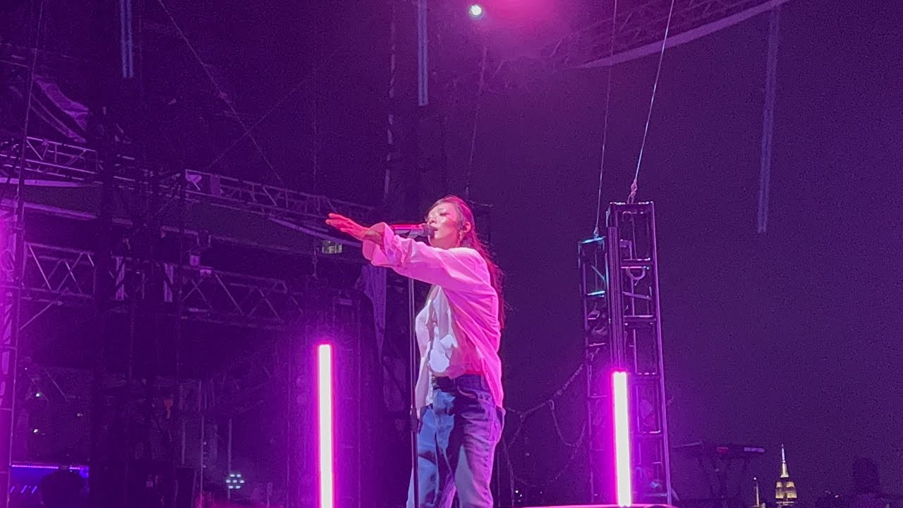 Rina Sawayama- Tokyo Love Hotel (The Rooftop at Pier 17 NYC 8/12/23)