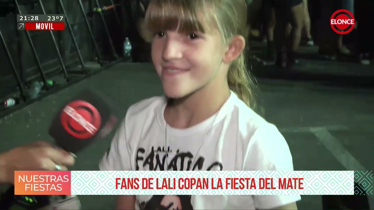 2da noche 35ª Fiesta Nacional del Mate Paraná 2026 - El público espera emocionado el show de Lali
