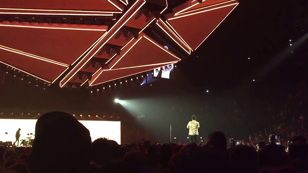 The Weeknd - Tell Your Friends (Live in Paris)