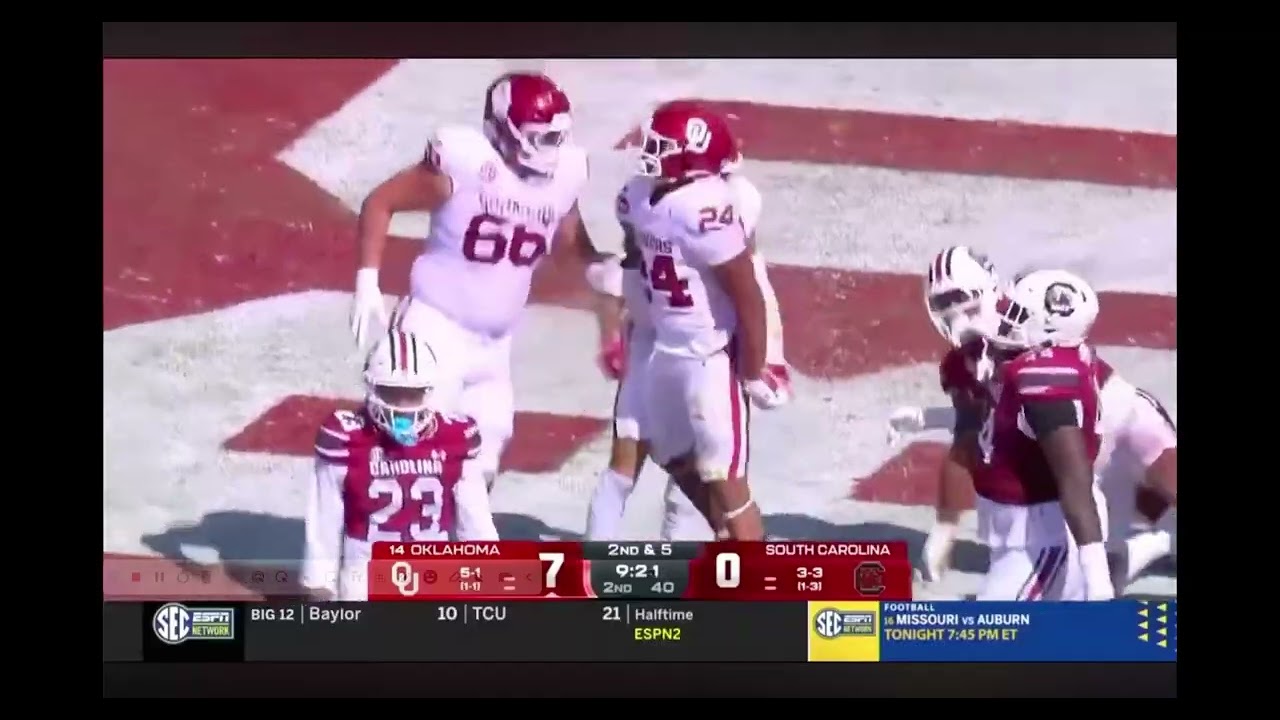 Heath Ozaeta wants some credit for this Xavier Robinson touchdown. #Sooners