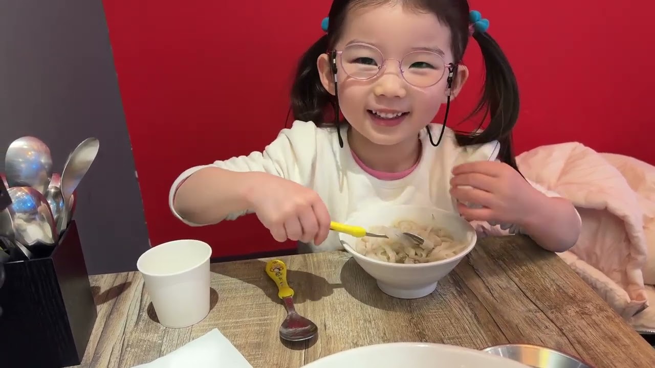 국수 어떻게 먹지 26314