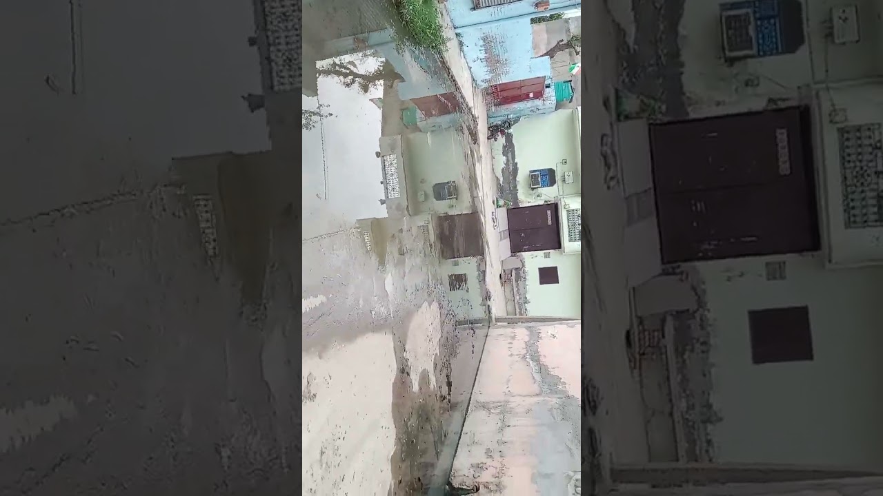mitraon me farni par sewer aur drain bura haal itna kharab h kah kah kar 3 months ho gye haad h MCD.