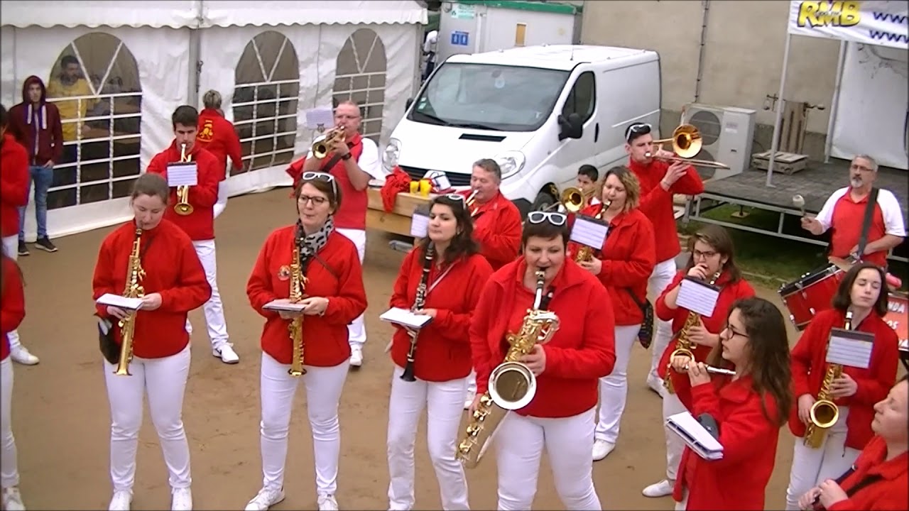 La Banda Los Cassanoïalos à la Saint-Cochon 2018 Mazirat 