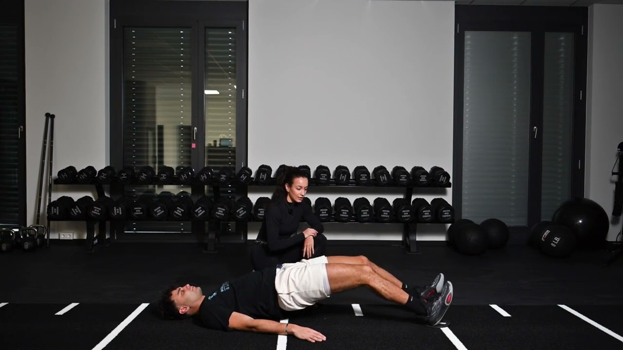 Bilateraler Hamstring Curl  mit Slidern exzentrisch