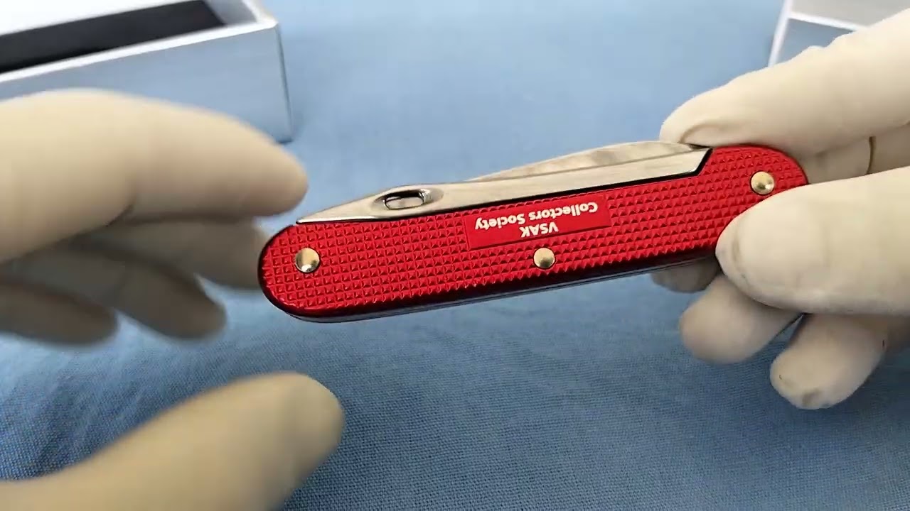 VICTORINOX VSAKCS. SEA PIONNER (2223) NO ES HERMOSA????