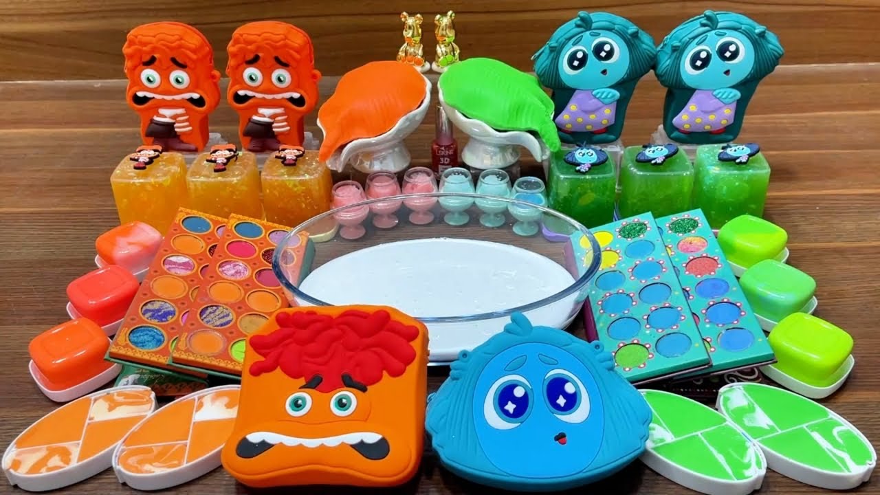 LIVE: Slime Mixing Rainbow Glossy Slime – Makeup, Clay, Beads & Charms 