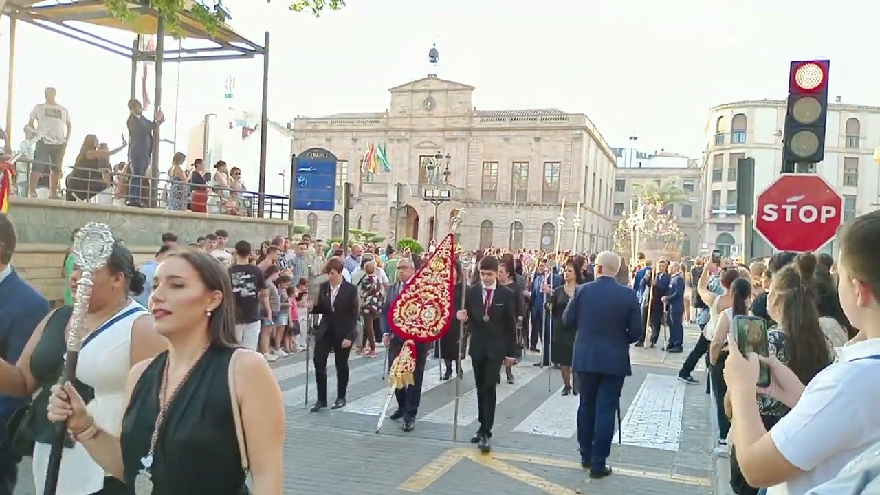 Linares(Jaén) Procesión Extraordinaria Divino Maestro con Motivo del Centenario Fundacional.