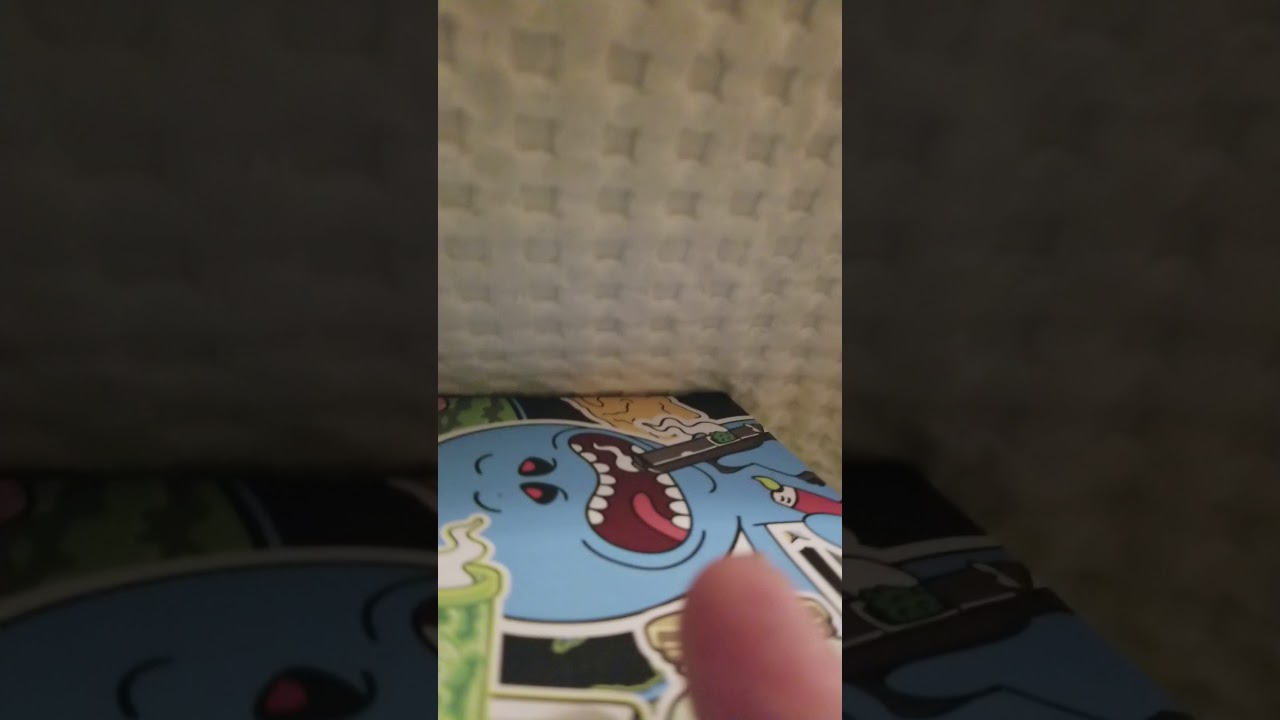 Seed and Less Rick and Morty bong
