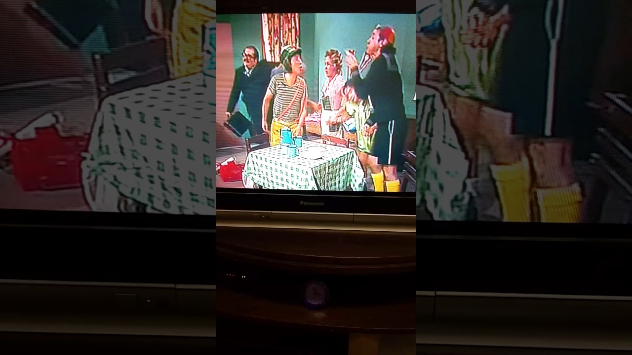 Clube do chaves todo mundo leva choque 😂