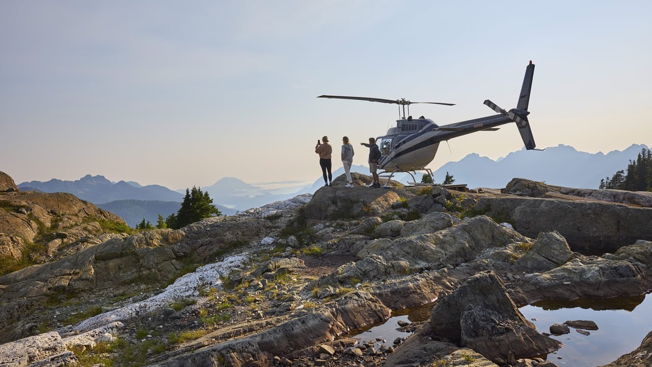Luxury Travellers OBSESSED With This Remote Canadian Lodge
