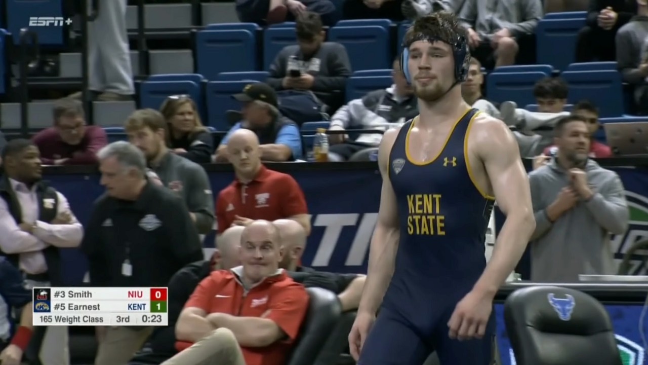 165lbs Chris Earnest (Kent State) vs Brett Smith (Northern Illinois)
