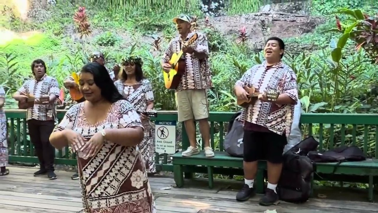 Hidden Beauty of Kauaʻi | Wailua River Cruise; Fern Grotto