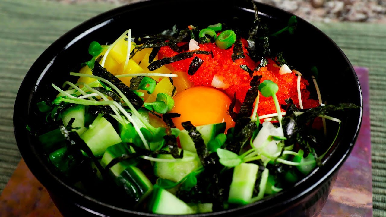 Fish roe bibimbap (Al-Bap: 알밥)