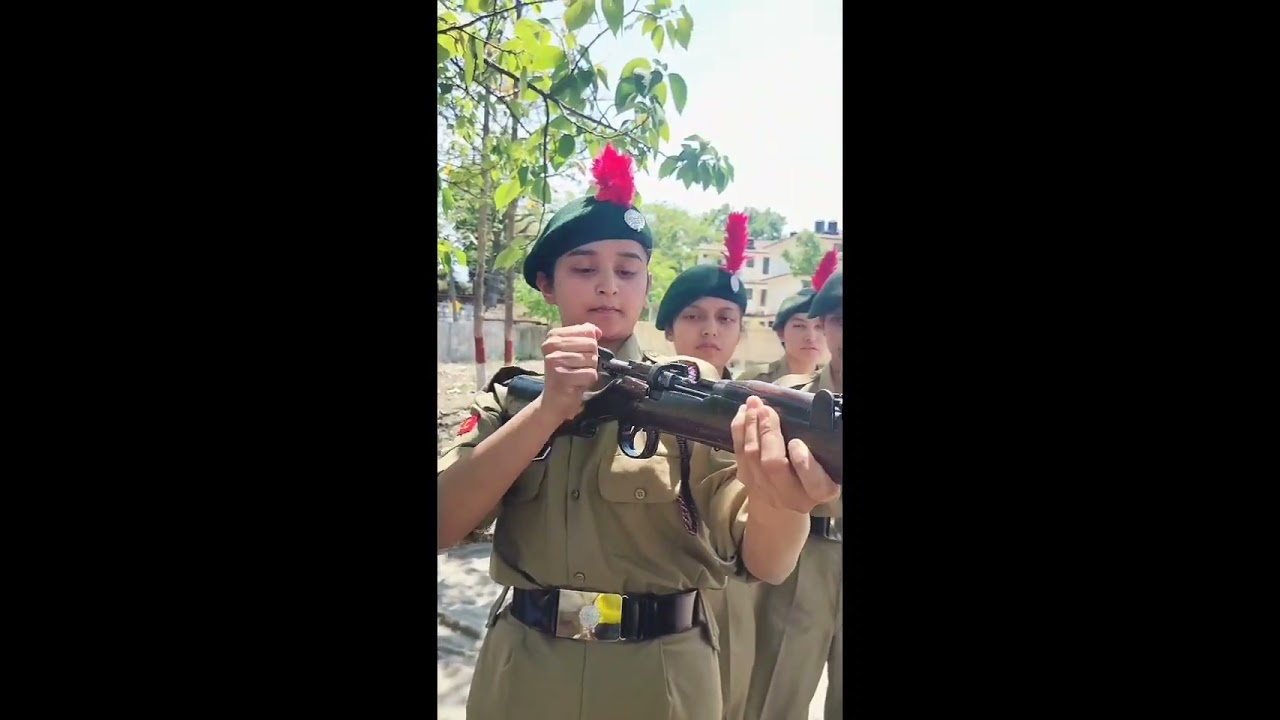 Correct way to push the bolt : NCC Training