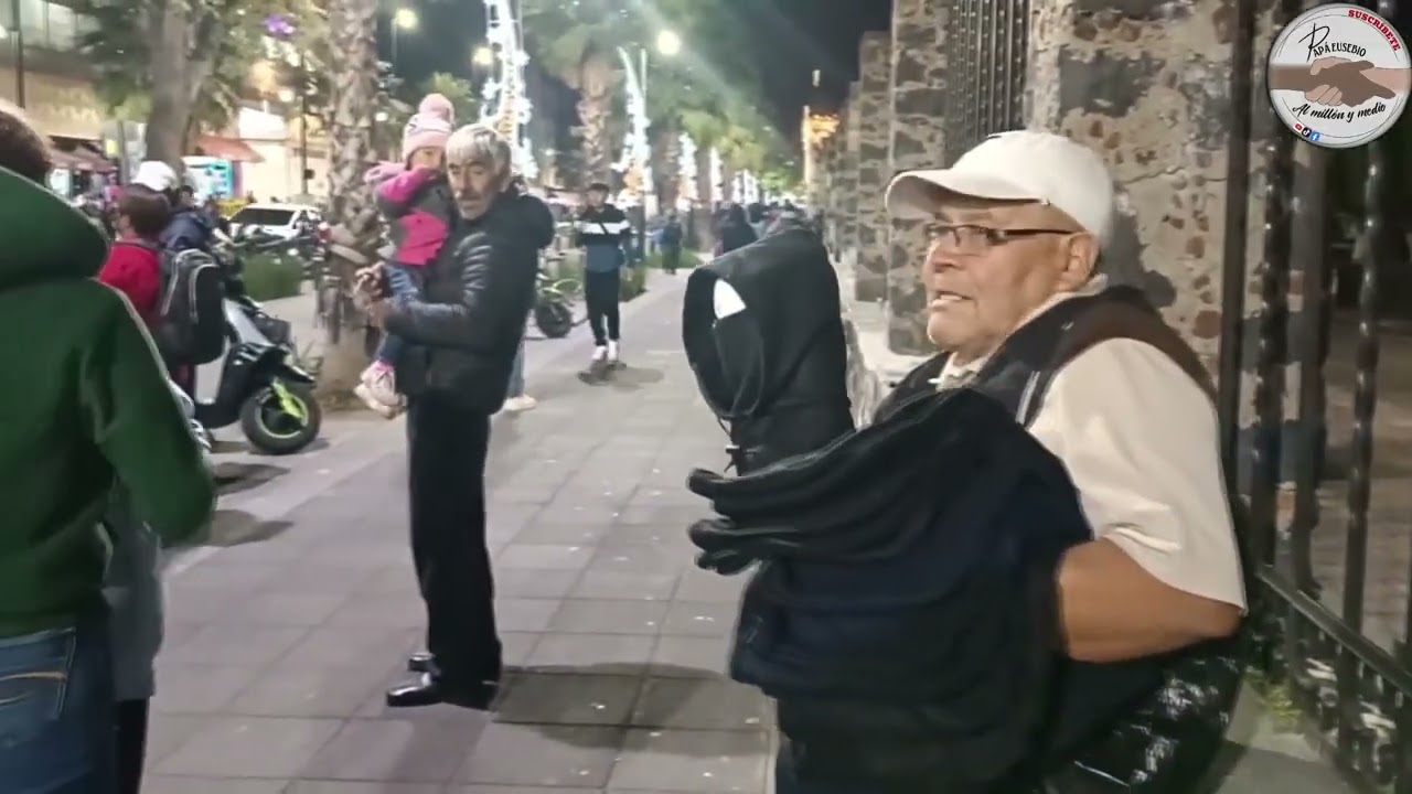 Con Un Frío Congelante Don Esteban Sigue Vendiendo 🥺😳😢