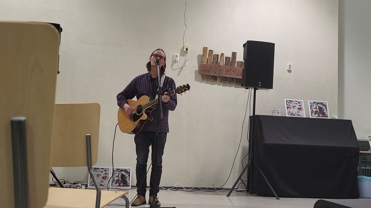 Tuomo Mannonen - Tove (Lasten Hautausmaa) @ Kuusankosken kirjasto, Kuusankoski 9.3.2023