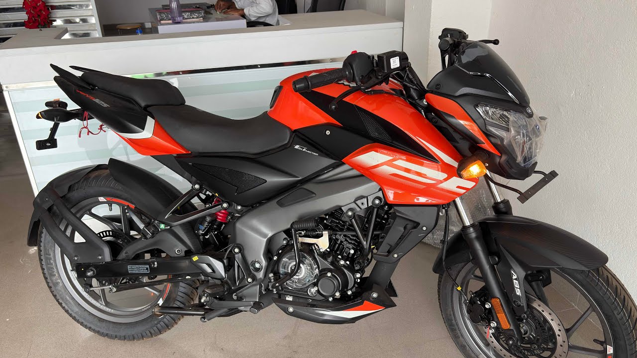 New Bajaj Pulsar NS125cc ABS Model 2025 On Road Price NS125 Details & Reviews
