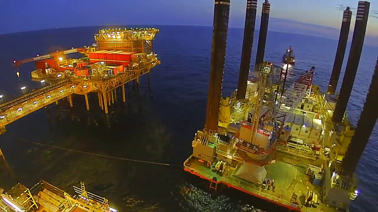 Timelapse: onderhoudsplatform Seafox 4 geïnstalleerd