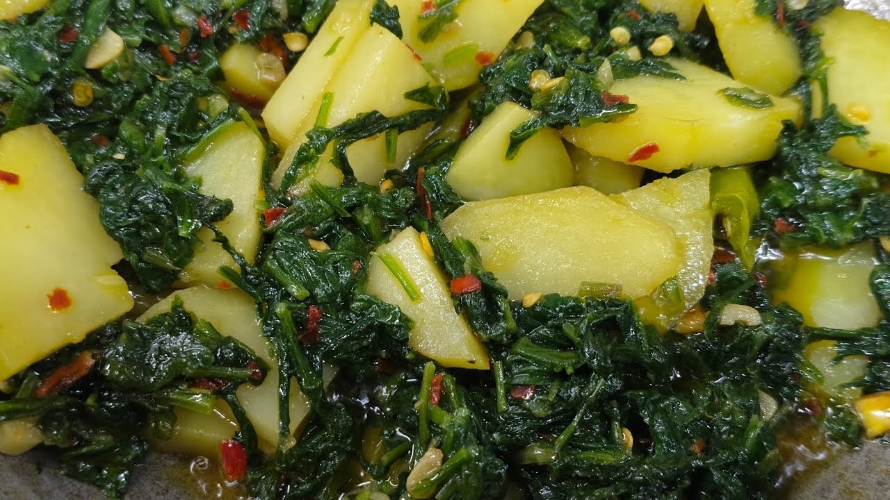 AALU PALAK SOOKHI SABJI|HOW TO MAKE POTATO SPANICH  DRY RECIPE|AALU PALAK SOOKHI SABJI KESE BANATE H
