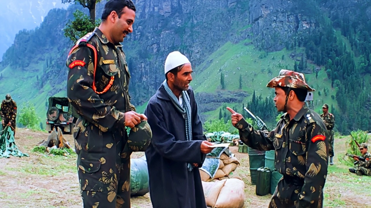 Mein Army Ka Naukar Hu Tera Nahi ! | Rajpal Yadav Comedy | The Hero Movie Scene