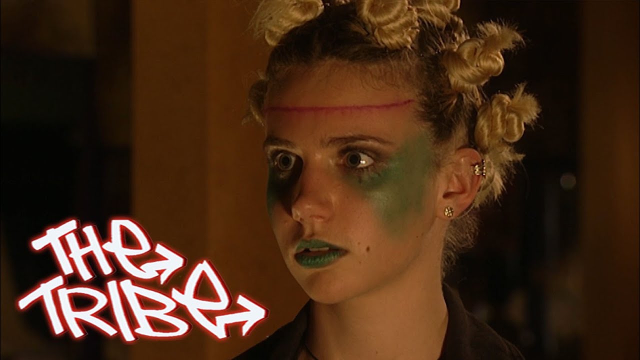 You kissed Bray? - The Tribe