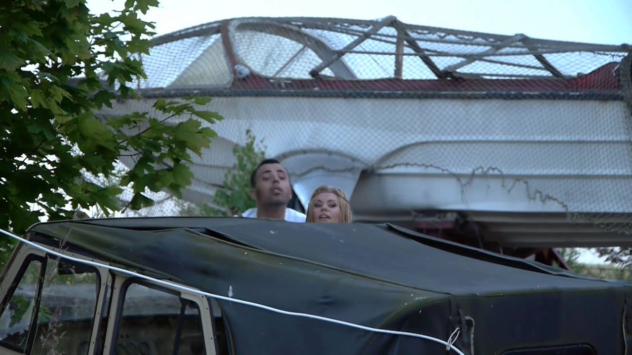 Jenny May & Roberto - Paslepes