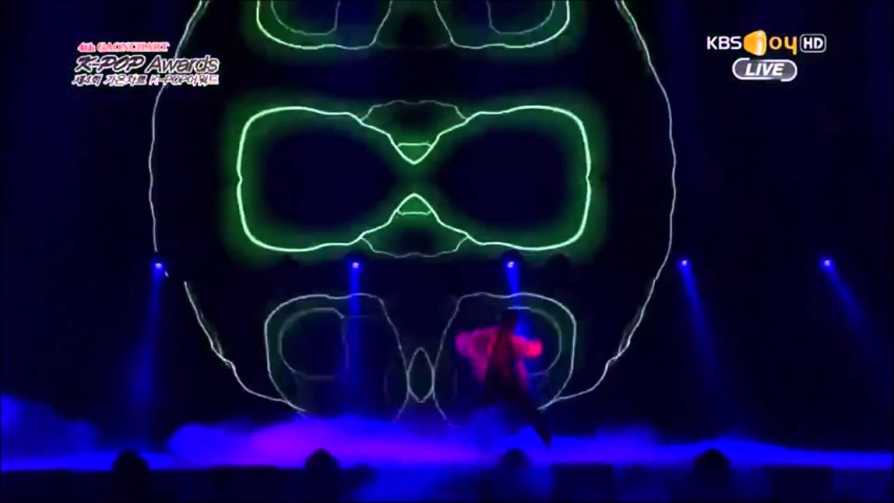 [150128] EXO Lay (Zhang Yixing) Solo Dance @ Gaon Chart K-POP Awards