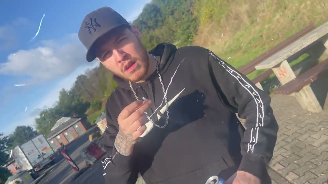 Psyko947 - Nachladen Anvisieren ( Untergrund Video )