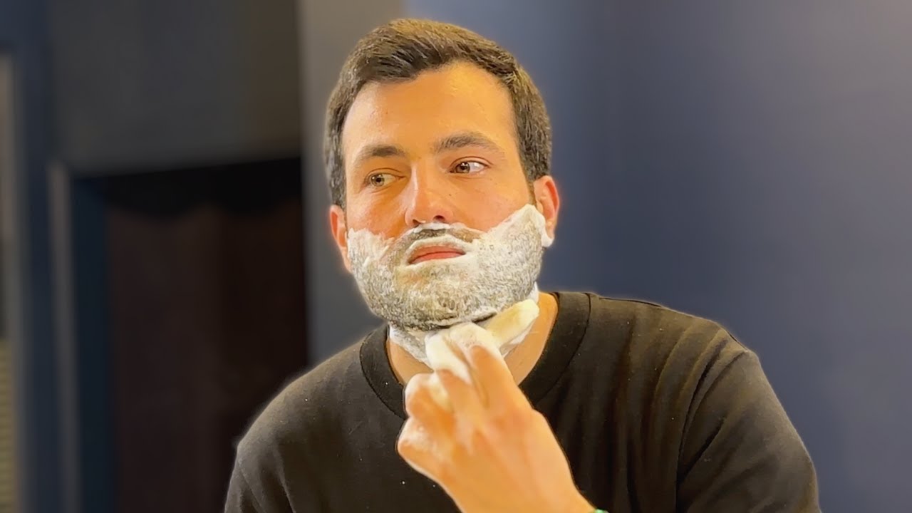 💈ASMR Wet Shave | Master Barber Gives Himself A Fresh New Look