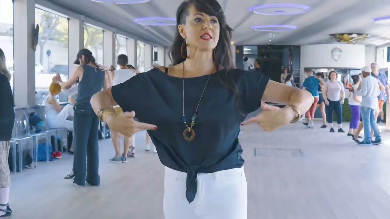 Inside our KizFusion class at Tour Eiffel Kizomba Festival 2023
