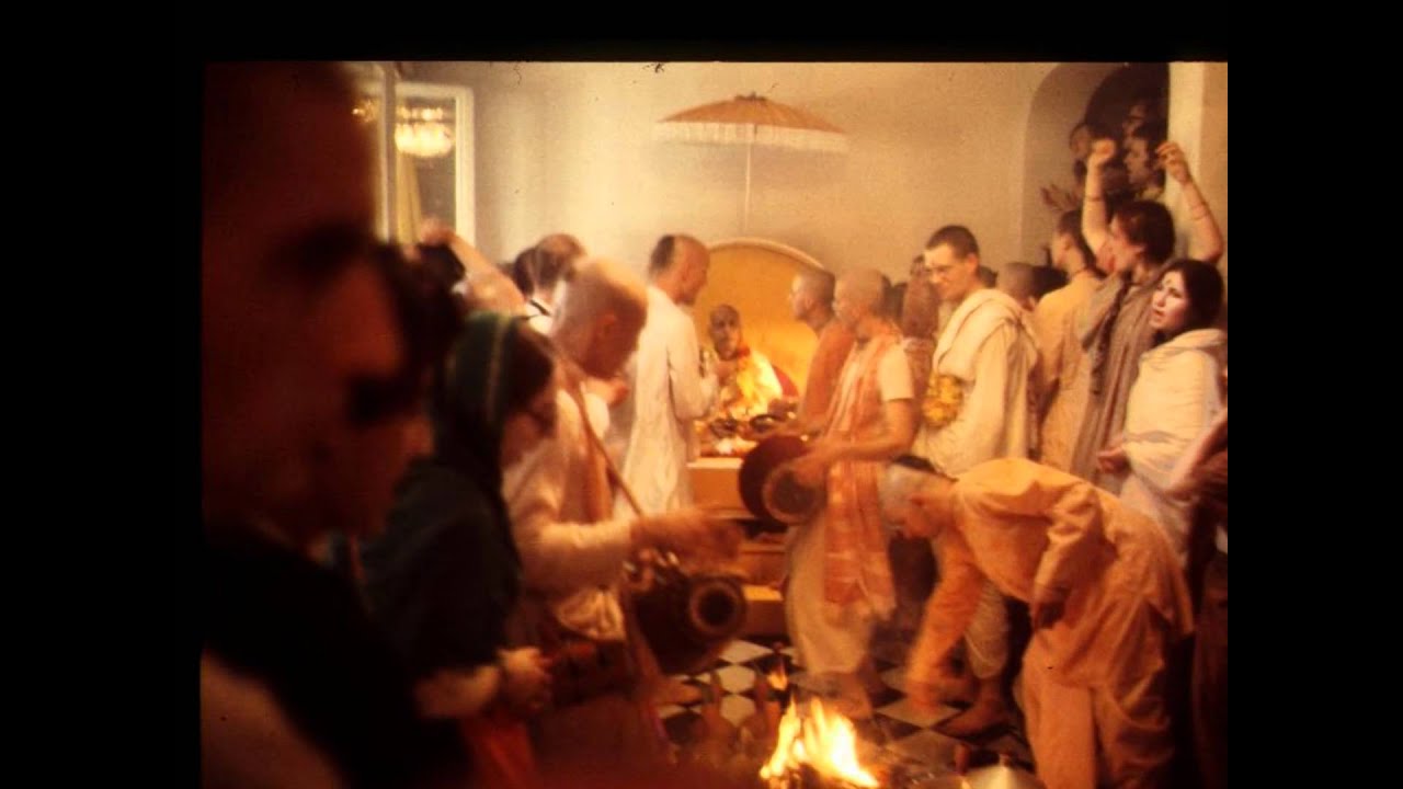 Srila Prabhupada - Gauranga Bolite Habe