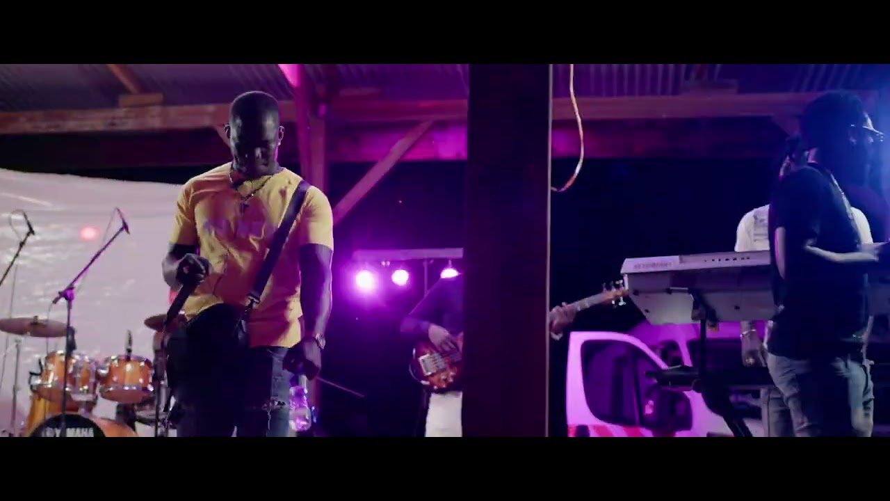 Fruty Fruta Telefon live performance Video