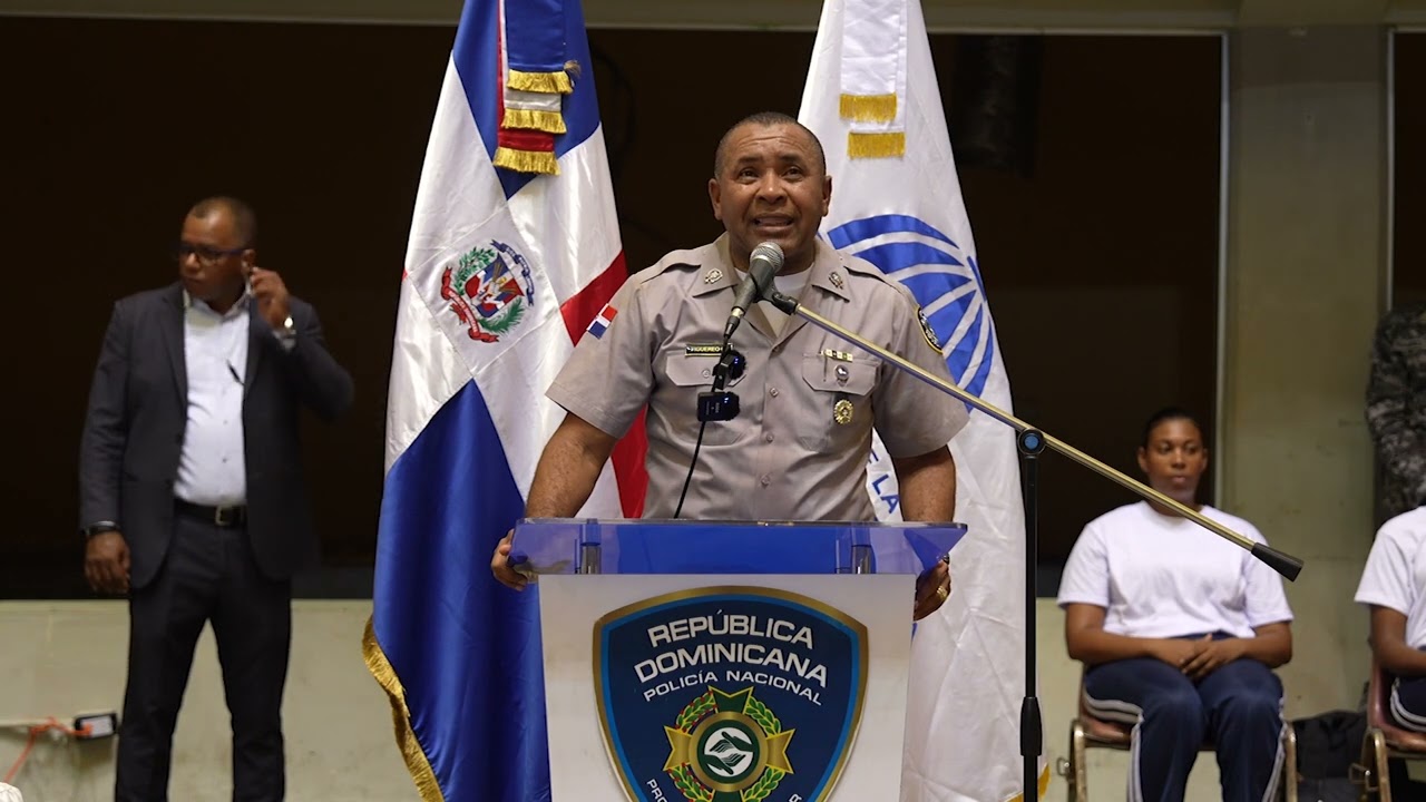 Transformación en Marcha: Policía Nacional Integra 1,100 Mujeres Aspirantes 🇩🇴👮‍♀️