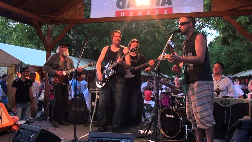 Superstition - GITÁRTRIÁSZ (Pély Barnabás - Mohai Tamás - Nagy Ádám)