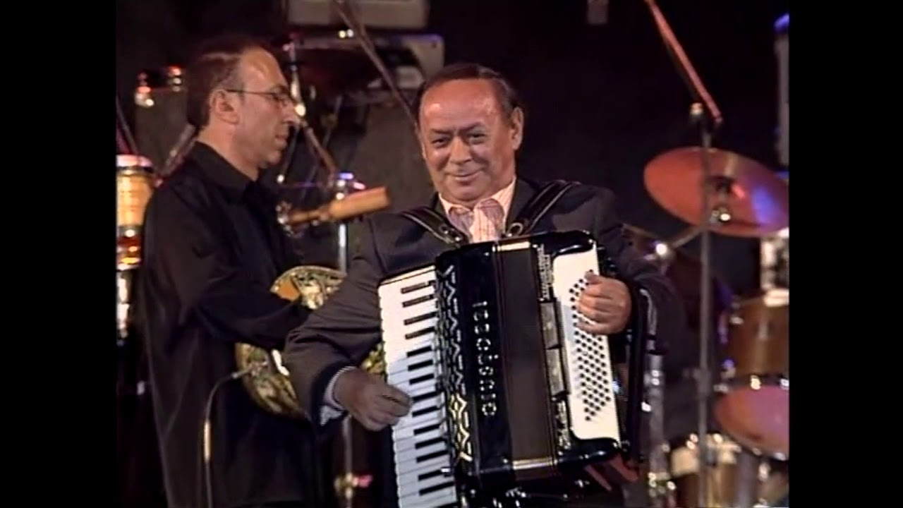 Στέλιος Διονυσίου - Τελειώσαμε | Live