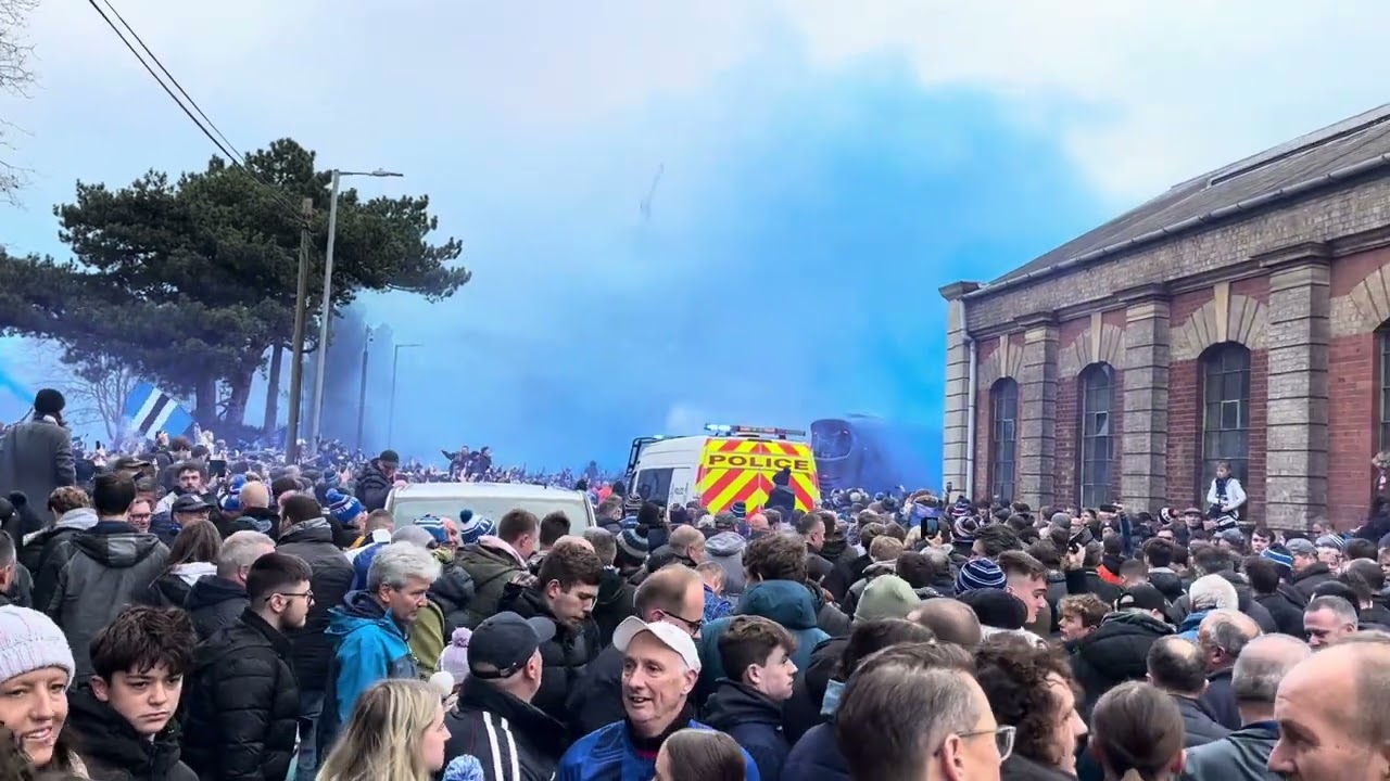 IPSWICH TOWN VS NORWICH CITY 16 December 2023 2-2 Ipswich town team bus entrance