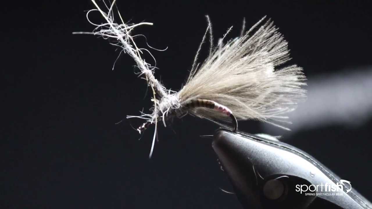 Veniard - Вязание удилища Pearly Butt Olive Emerger с Крисом Флэем