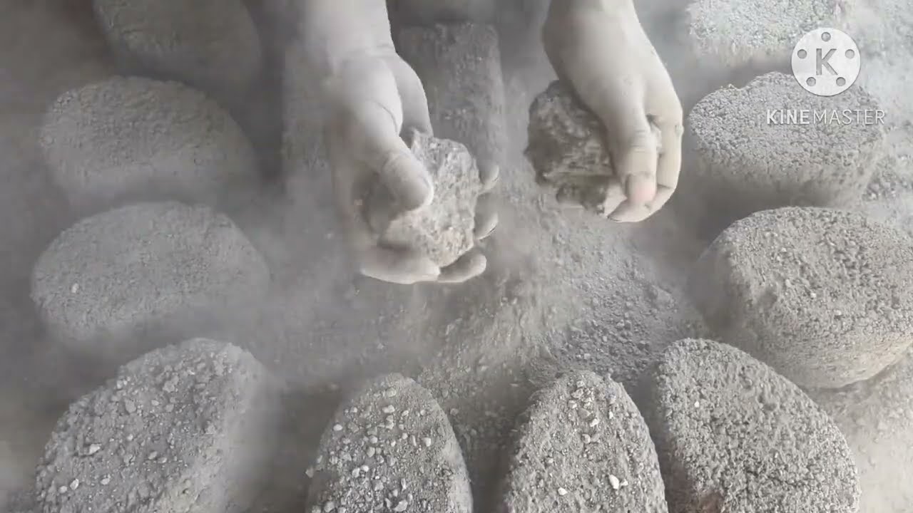ASMR|| gritty charcoal ashes floor crumbing #satisfying #asmrcommunity #sandcement