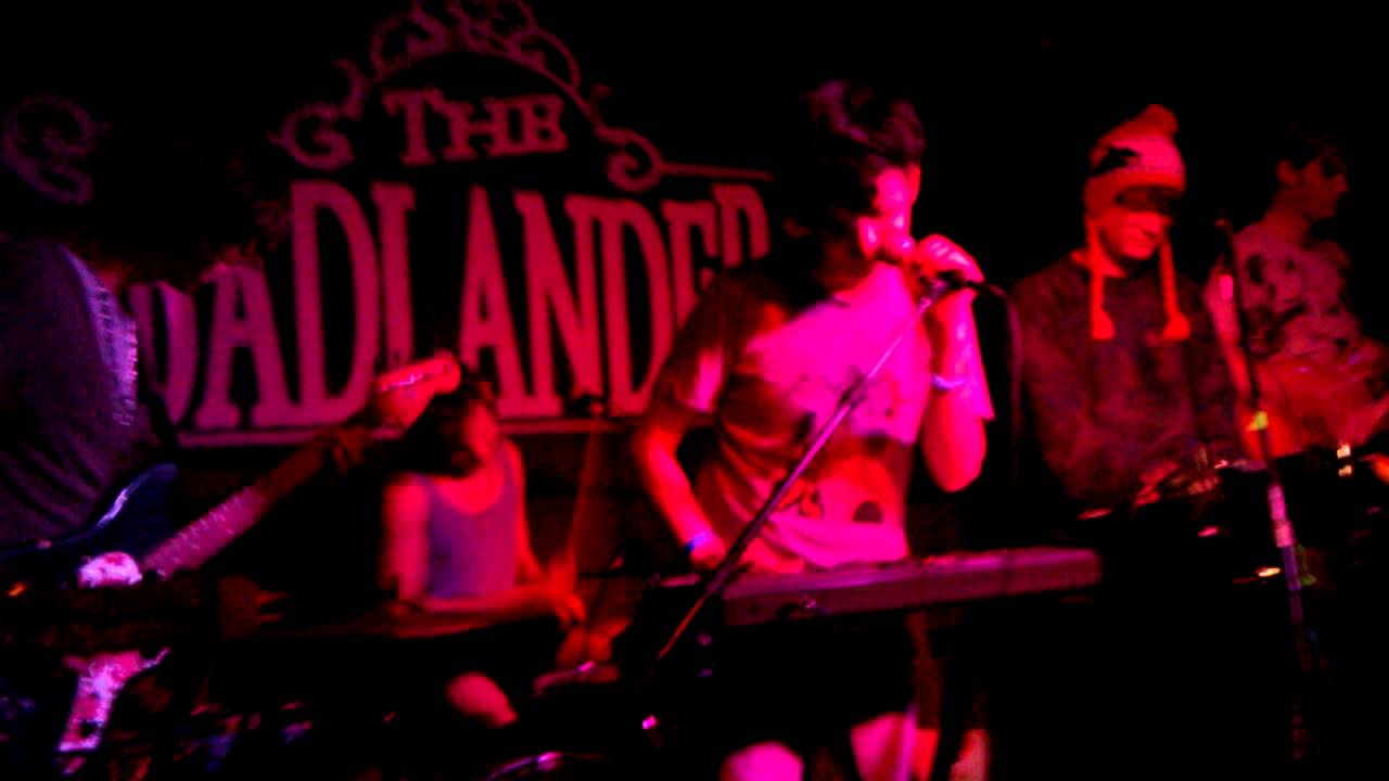 Alexico w/Starfucker LIVE